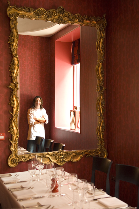 PortraitOfChefMichaelDeaneinHisBelfastRestautan