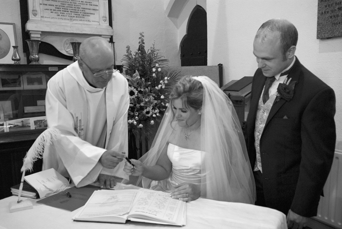 WeddingPhotographyPowerscourtB6